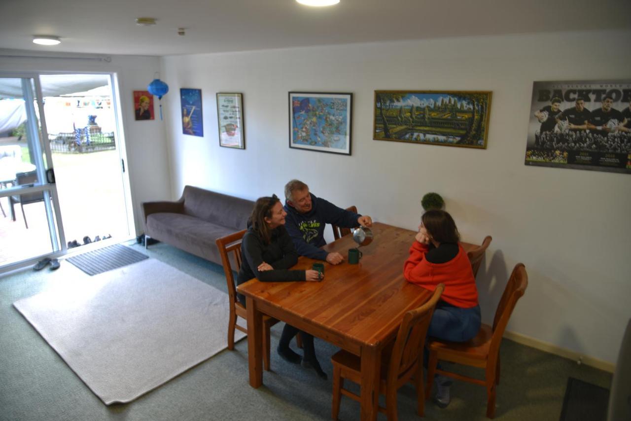 Funky Green Voyager Backpackers Hostel Rotorua Zewnętrze zdjęcie